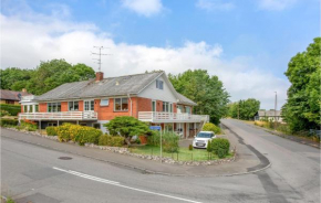 1 Bedroom Pet Friendly Apartment In Allinge